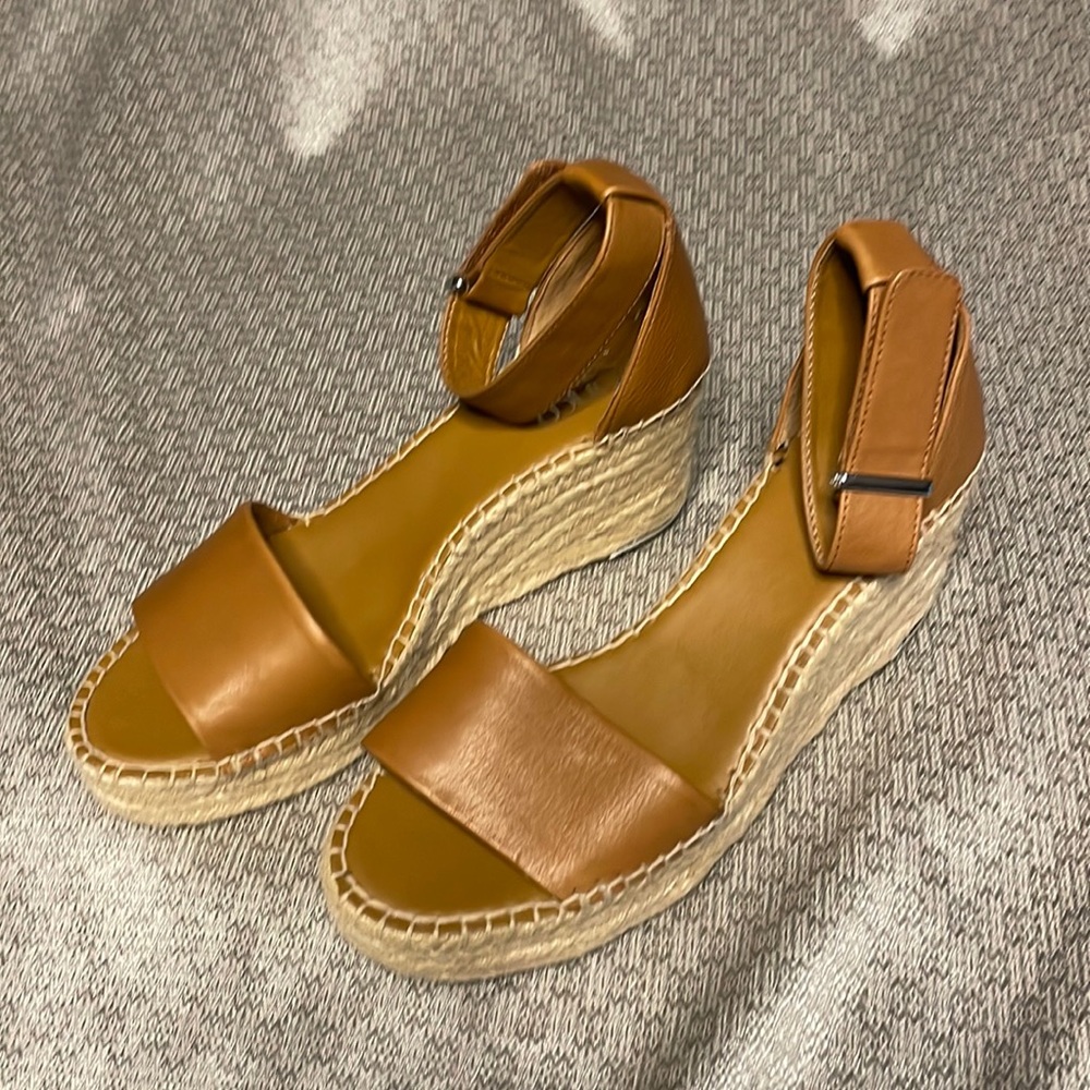 Franco Sarto L-Clemens Wedge size 8